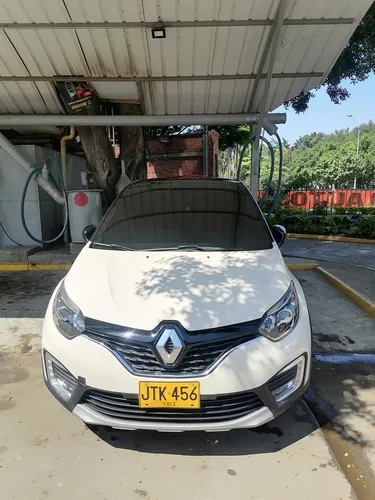 Renault Captur 2.0 Intens Automática