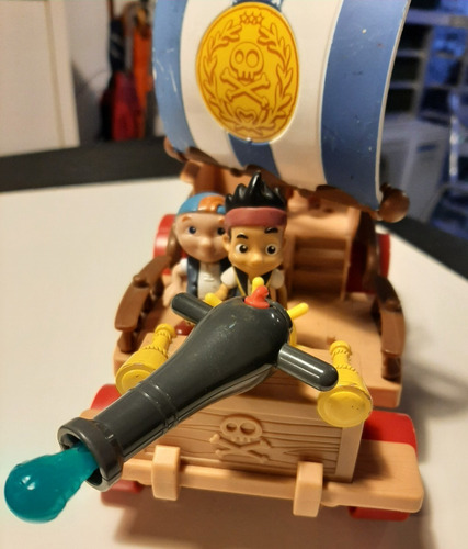 Jake Barco Pirata VehĂculo Navegante + Accesorios Y Sonido (Usado)