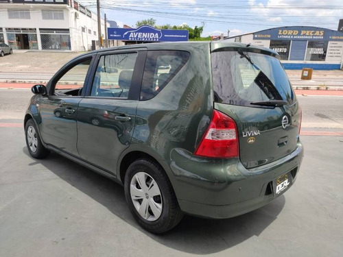 Nissan Livina 1.6 16v