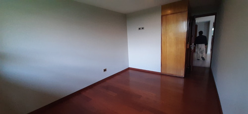 Imagen 8 de 28 de Se Vende Preciosa Casa En Lomas De Las Palmas