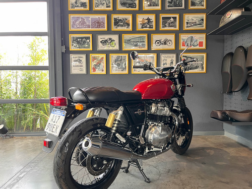 Royal Enfield Interceptor 650 Canyon Red Usada