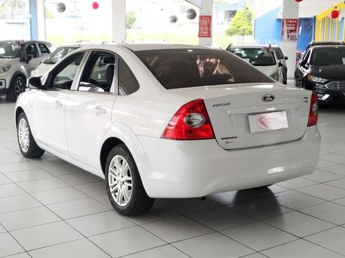 Ford Focus Sedan 2.0 Automático 2012