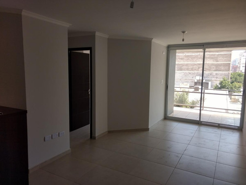Vendo Departamento 1 Dormitorio En El Centro De Córdoba A Metros De Cañada