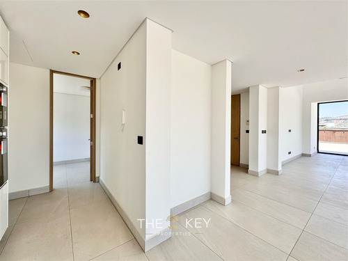 Departamento En Venta De 2 Dorm. En Vitacura