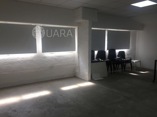 Imagen 15 de 17 de Excelente Galpón En Venta Bº Alto Alberdi
