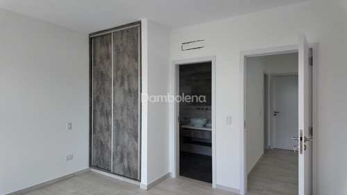 Casa En Venta En Terravista, General Rodríguez