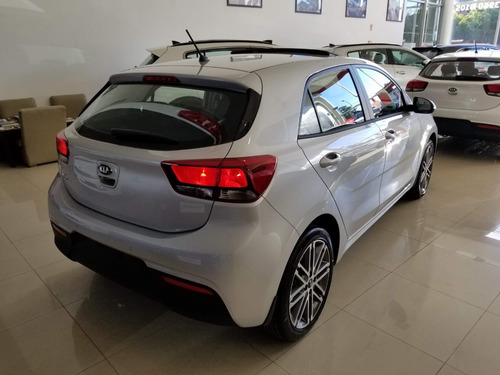Kia Rio 1.6 Sx 6at