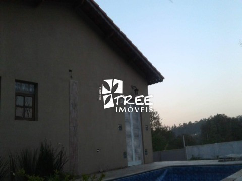 Imagem 3 de 3 de Venda - Chacara - Aralu Com A/t 1000 M² A/c 95m² Com 3 Dormitórios, Banheiro Social, Sala De Estar, Cozinha , Área De Serviço, Churrasqueira, Piscina - Ch00075 - 33473382