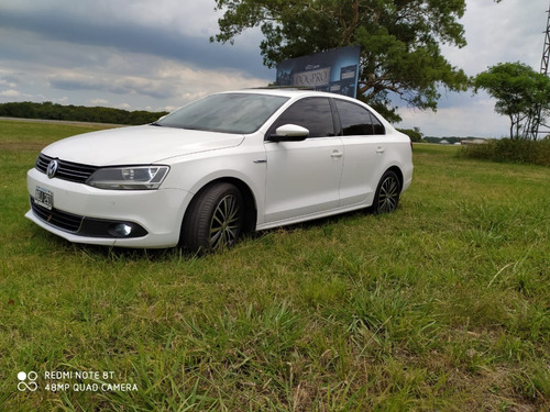 Volkswagen Vento 2.0 Sportline Tsi 200cv Dsg 2013