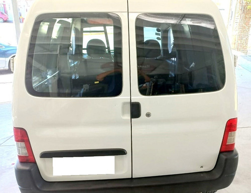 Imagen 8 de 17 de Peugeot Partner Furgon Motor Nafta 1.4 Con Gnc