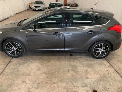 Ford Focus Titanium 2.0 5 Ptas