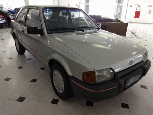 Ford Escort 1.0, Hobby Manual 2p