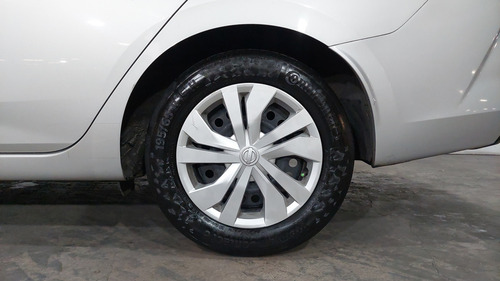 Nissan Versa 1.6 Sense Cvt