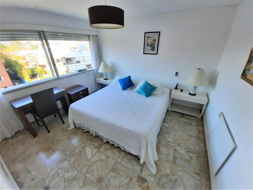 Imagen 8 de 17 de Hermosos Departamento - Playa Mansa