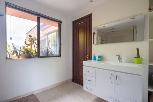 Apartamento En Venta En Cerros De Niza. Cod V6992