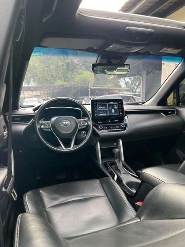 Toyota Corolla Cross (hybrid)