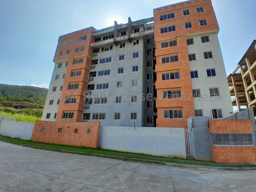 Jv Vende Acogedor Apartamento En El Manantial Naguanagua, Cerca De Ivoo, Facil Acceso A La Autopista