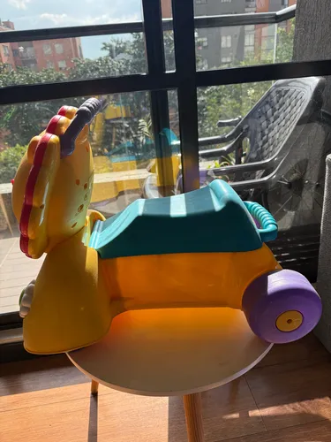 Fisher Price León Camina Conmigo Color Multicolor (Usado)