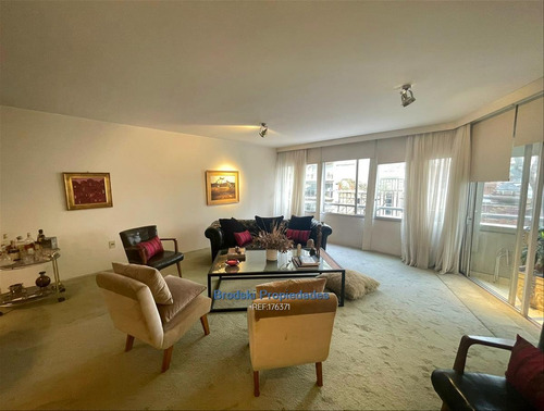 Imagen 2 de 17 de Venta Apartamento En Punta Carretas A Pasos Del Mar Cw176371