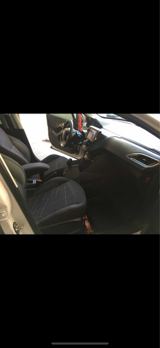 Peugeot 208 1.6 Feline 2013