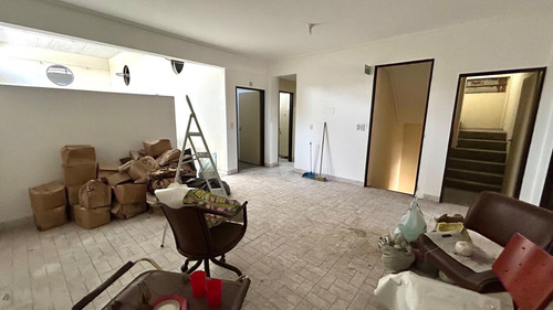 Depósito Lote Propio - 590 M2 Aprox. - Entrada Camión - Montacarga