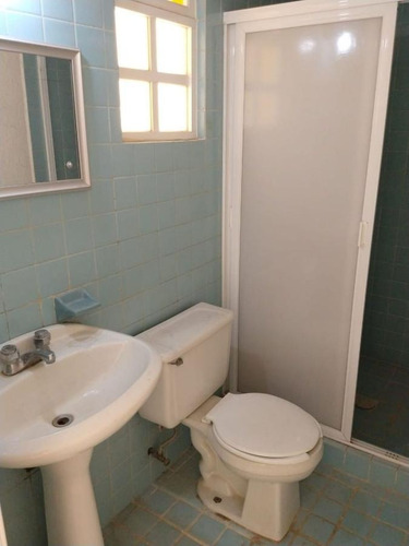 Imagen 13 de 25 de Bonita Casa En Condominio En Jardines De Cuernavaca