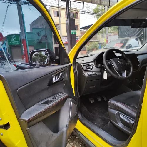 Taxi Faw R7 Modelo 2018