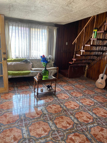 Se Vende Casa 3d+1b A Cuadras Del Metro Lo Valledor Pac