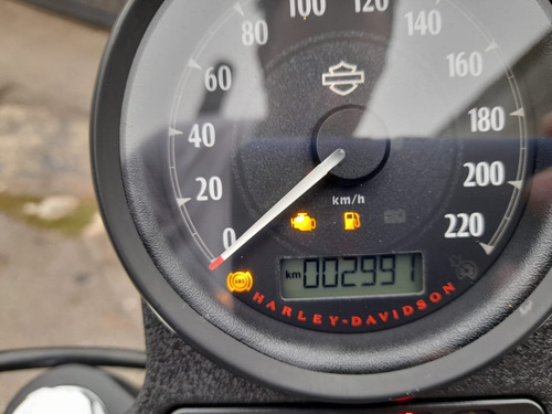 Harley Davidson 883 - 2020 - Única - Customizada