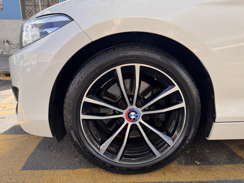 BMW Serie 2 2.0 220ia Sport Line At