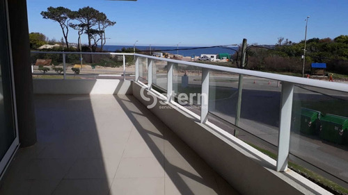 Imagen 1 de 6 de Venta Apartamento 2 Dormitorios, Playa Mansa, Punta Del Este