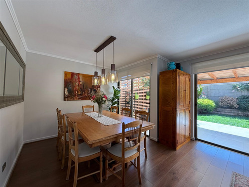 Casa Enaco En Venta De 4 Dorm. En Lo Barnechea