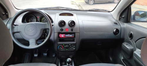 Chevrolet Aveo 2013 1.5 Family