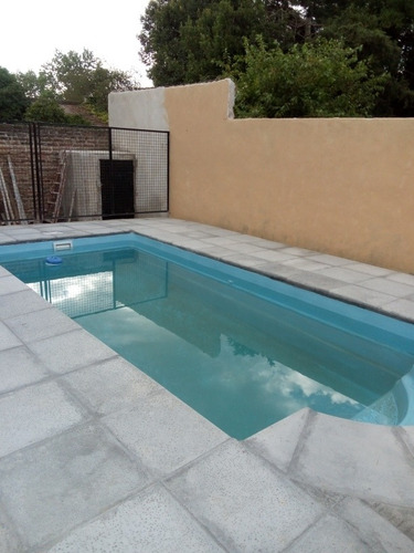 Casa En Alquiler Temporario En Chascomus Con Piscina A 150 Mts De La Laguna