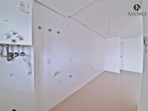 Apartamento De 3 Dormitórios No Estreito! - 2339