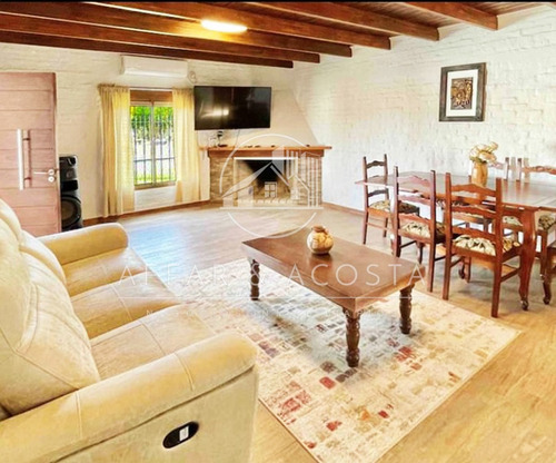 En Venta - Hermosa Propiedad En Villa Soriano