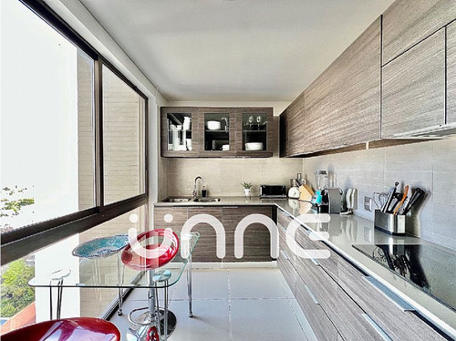 Furnished High Floor Great View In Exclusive Alcántara Build