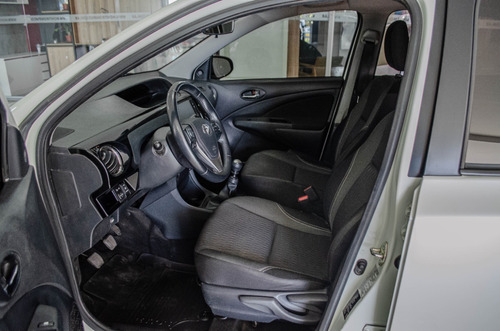 Imagen 8 de 25 de Toyota Etios Xls 2017