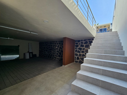 Casa Nueva Estilo Minimalista En Burgos Bugambilias, Temixco