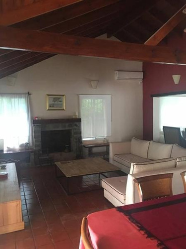 Imagen 5 de 16 de Reed Vende Excelente Quinta Reciclada A Nuevo.