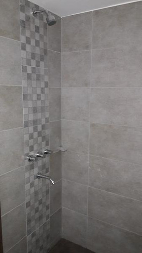 Imagen 22 de 28 de Cochera En Venta- Refinerias