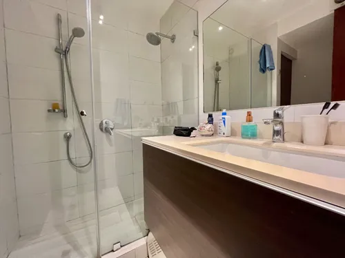 Espoz I Primer Piso Con Gran Jardín I Moderno Y Remodelado