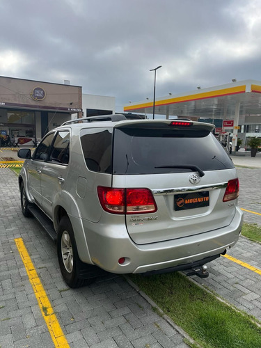 Toyota Hilux SW4 Hilux SW4 SRV D4-D 4x4 3.0 TDI Dies. Aut