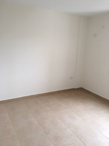 Imagen 10 de 16 de Venta Departamento B° Altos General Paz, Calle General Deheza