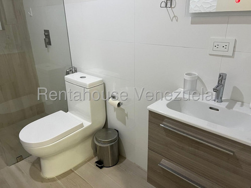Dc Apartamento En Alquiler En Campo Alegre 25-17250 Yf