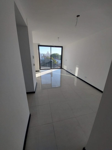 Imagen 9 de 16 de Excelente 3 Amb A Estrenar C/cochera - Edificio De Categoria