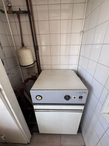 Departamento En Alquiler, 5 Ambientes Con Dependencia En Palermo