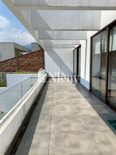 Casa Venta 4 Dor / 5 Baños / Vista / Mayflower