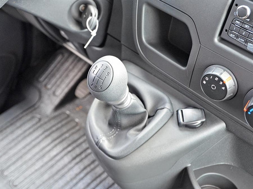 Imagem 12 de 12 de Renault Master 2.3 Pack Luxo Com Baú 2022