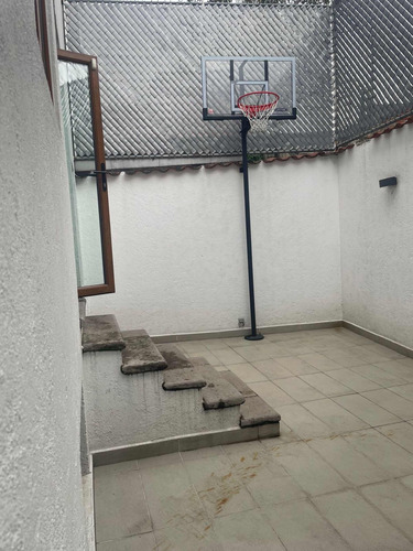 Venta De Excelente Residencia En La Col. San Jerónimo